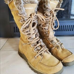 fur lined sketchers boots